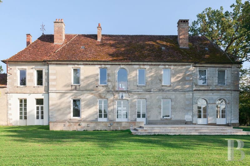 Château de l'Yonne, Burgundy